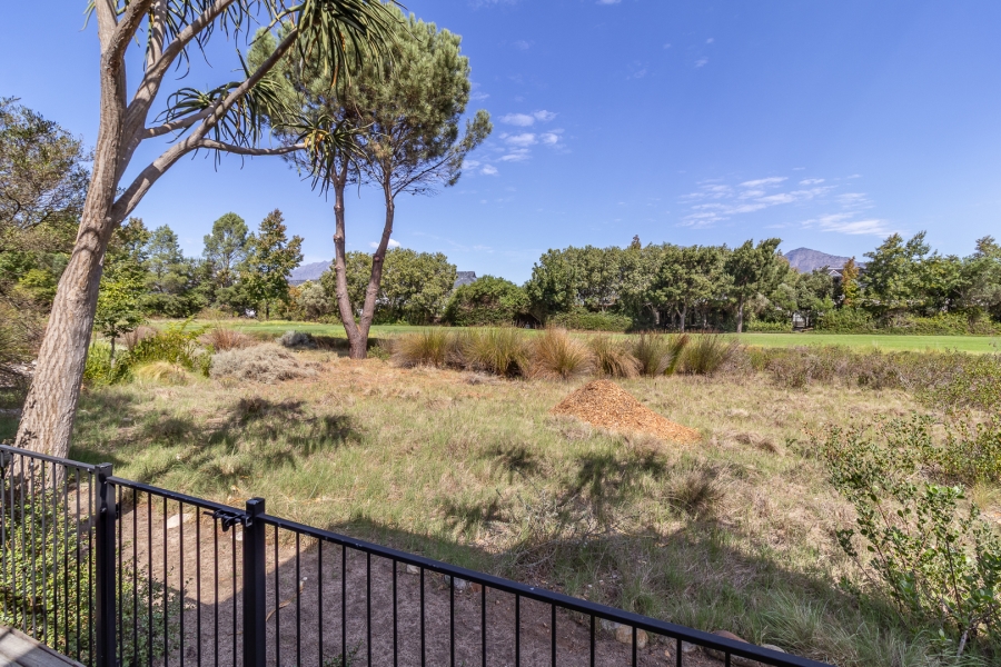 4 Bedroom Property for Sale in Pearl Valley at Val de Vie Western Cape